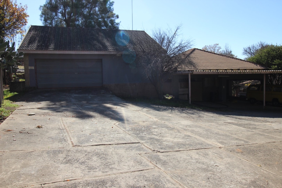 2 Bedroom Property for Sale in Lake Deneysville Free State
